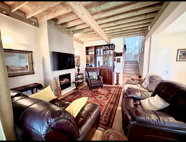 3 BEDROOM HOUSE FOR SALE IN PINNACLE POINT GOLF ESTATE